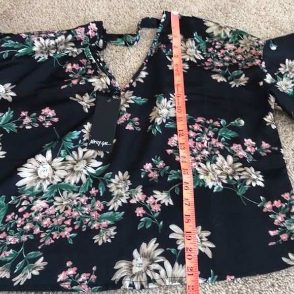 NWT! NASTY GAL size 6 floral satin ruffle top - Picture 7 of 8